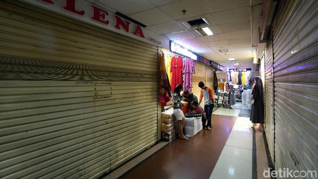 Pedagang di Tanah Abang Sepi Pembeli, Gara-gara Sidang MK?