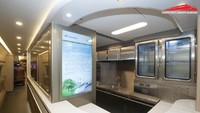 Dengan kecepatan yang tinggi, kereta cepat ini juga dilengkapi dengan fltur cabin noise yang lebih rendah dibandingkan dengan tipe sebelumnya, sehingga minim getaran. Foto: Dok. KCIC