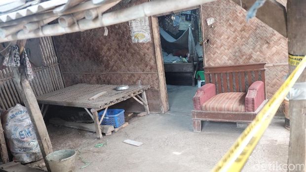 Nenek Sebatang Kara Diduga Dibunuh dan Dirampok di Karawang
