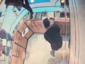 Polisi Tracing Jejak Penular Corona ke Perampok Toko Emas di Taman Sari Jakbar