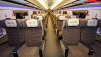 Kereta ini didesain lebih hemat energi, lebih andal, ditambah memiliki masa penggunaan yang lebih lama. Foto: Dok. KCIC