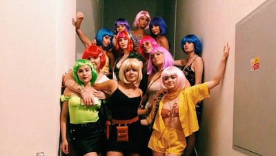 Pesta Lajang Sophie Turner hingga Deretan Mantan Jessica Iskandar