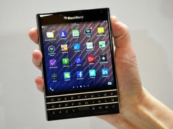 Deretan Ponsel Berdesain Nyeleneh