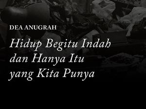 Bersedih dan Menangis Bersama Buku Esai