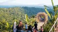Bukit Tiga Rasa ini berada di Desa Gelangsar, Kecamatan Gunungsari, Kabupaten Lombok Barat, NTB. Bukit ini berada ri ketinggian 550 Mdpl (dok. Pokdarwis Gelangsar) 