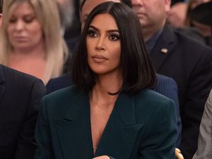Kim Kardashian Mengaku Pakai Ganja Karena Terlalu Lelah