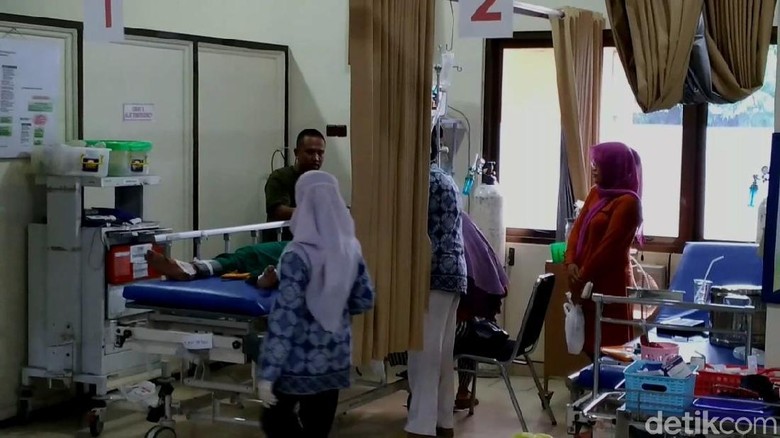 Pipa Pabrik Sarung di Pekalongan Meledak, 1 Orang Tewas Pipa Pabrik Sarung di Pekalongan Meledak, 1 Orang Tewas