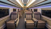 CR400AF ini merupakan kereta cepat generasi terbaru hasil pengembangan CRRC Qingdao Sifang. Foto: Dok. KCIC