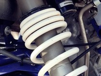 4 Cara Cek Shockbreaker Motor untuk Tahu Tanda Kerusakannya