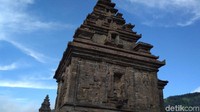 Sampai saat ini, beberapa peneliti masih sering menemukan situs berupa patirtan atau pondasi candi. Namun Pemerintah Indonesia belum juga melakukan langkah lebih lanjut untuk membuka tabir sejarah temuan baru itu. (Erliana Riady/detikcom)