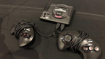 Dalam konsol ini dibenamkan 42 game andalan Sega seperti Sonic the Hedgehog, Eartworm Jim, Streets of Rage 2 dan Contra. Jumlah game ini dua kali lipat lebih banyak ketimbang yang biasanya ditawarkan oleh konsol retro lainnya. Foto: Game Informer