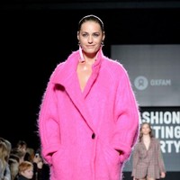 51 Tahun terdengar sangat tua! Secara mental aku merasa seperti masih 23 tahun, tuturnya seperti dikutip dari Get The Gloss. Foto: Getty Images