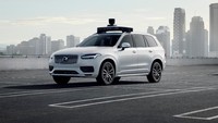 Uber sebagai salah satu perusahaan penyedia jasa layanan transportasi online telah melakukan pengujian mobil otonom atau mobil tanpa sopir buatan Volvo dalam beberapa tahun terakhir. Dalam masa pengujian tersebut mobil ini memakan satu korban nyawa saat mobil menabrak warga yang tidak terdeteksi sensor mobil.