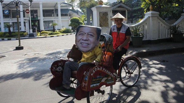 Aksi Warga Solo Sindir Tingkah Setya Novanto