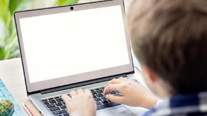 5 Cara Menggabungkan File PDF dengan HP dan Komputer