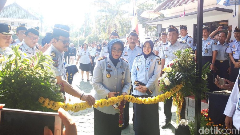 Inovasi Kemenkum HAM Jatim Memudahkan Warga Akses Informasi Inovasi Kemenkum HAM Jatim Memudahkan Warga Akses Informasi