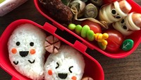 Tak butuh keahlian khsusu untuk membuat bento lucu. Cukup mainkan kreatifitas dan imajinasi. Foto : instagram @maico.room