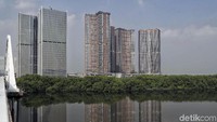 Proyek reklamasi pulau Jakarta kembali jadi sorotan usai terbitnya izin mendirikan bangunan (IMB) untuk pulau reklamasi.