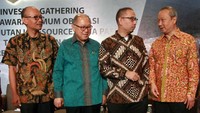 Pihaknya akan menerbitkan tanpa warkat serta ditawarkan dengan nilai 100 persen dalam jangka 3 tahun sejak tanggal emisi, serta tingkat bunga sebesar 10-11% per tahun.