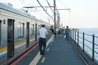Traveler bisa melihat laut dari stasiun ini (Facebook/Yoshiyuki Nagasawa)