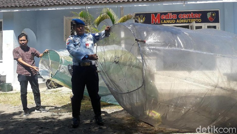 Balon Udara Liar Masih Mengancam Penerbangan di Langit Yogya Balon Udara Liar Masih Mengancam Penerbangan di Langit Yogya