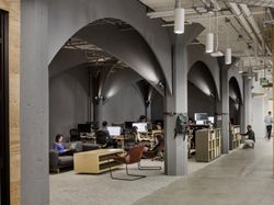 Mengintip Markas Besar Airbnb yang Memukau