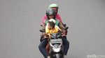 Jangan Ditiru! Aksi Pemotor Bonceng Tiga Marak di Jakarta