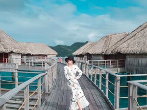 Mengenal Bora-bora, Tempat Bulan Madunya Syahrini