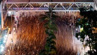 Hampir satu juta demonstran diperkirakan turun ke jalan untuk menuntut segera dibatalkannya pembahasan RUU Ekstradisi. Tyrone Siu/Reuters.