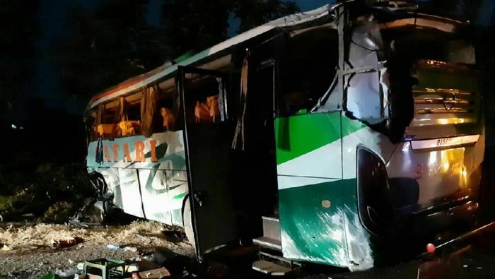 Kecelakaan beruntun di Tol Cipali tewaskan 12 orang (Dok. Istimewa)