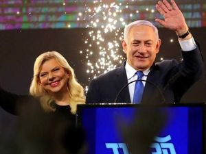 Tak Disambut Pilot, Istri PM Israel Marah Sampai Mau Masuk Kokpit