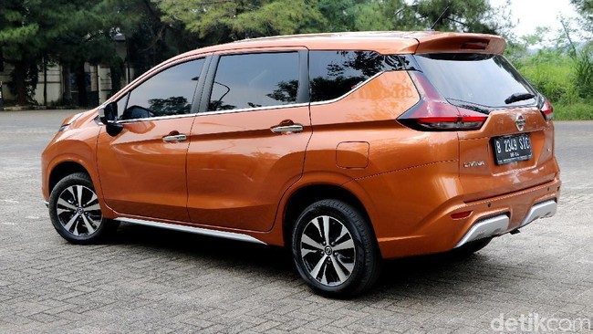 Review Nissan Livina, Ancam Mobil Sejuta Umat