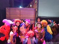 Meriah, 'Sewindu Bersamamu' Trans Studio Bandung