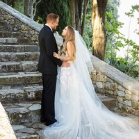 Caroline dan David pun memamerkan beberapa foto hari bahagia mereka yang bertempat di Castiglion del Bosco melalui akun Instagram mereka. Foto: Instagram @carowozniacki
