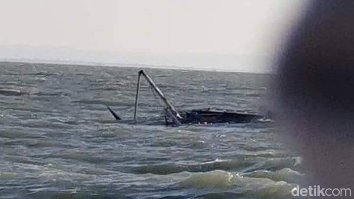 Kapal motor Arim Jaya tenggelam di antara Pulau Sapudi dan Pulau Giliyang