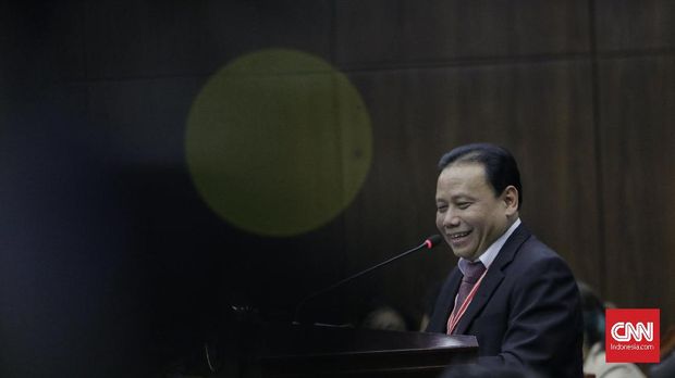 Ketua Bawaslu Abhan menyebut tak ada pelanggaran pemilu dalam kasus Ganjar Pranowo.