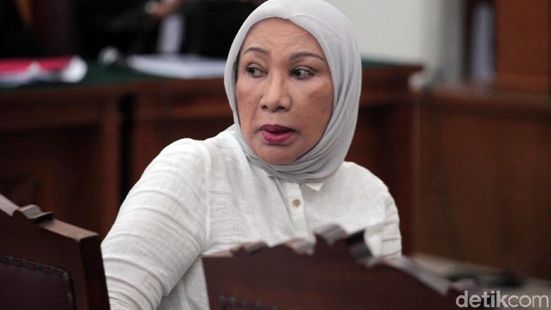 Tekanan Darah Tak Stabil, Ratna Sarumpaet Minta Dirujuk ke RS Tekanan Darah Tak Stabil, Ratna Sarumpaet Minta Dirujuk ke RS