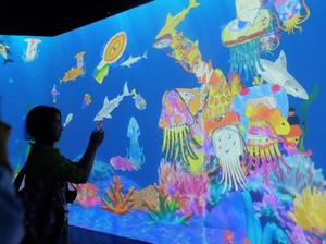 Serunya Menggambar hingga Main Perosotan Nyeni di teamLab Future Park