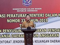 Mendagri Minta Pemda Pakai Anggaran Lebih Efisien, Singgung soal Honor Rapat