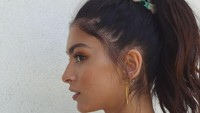 Paras cantik Lucia Rivera Romero menurun dari ibunya, Blanca Romero, yang juga mantan seorang model. Sementara ayahnya, Cayetano Rivera Ordóñez, adalah seorang matador. (Foto: Instagram @luciariveraromero)
