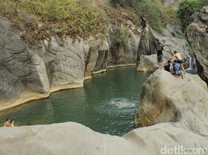 Mengintip Tempat Bidadari Mandi di Bandung