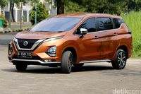 Nissan Livina