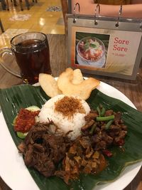 Makan Siang di Kuningan City, Ada Hidangan Vietnam hingga Italia