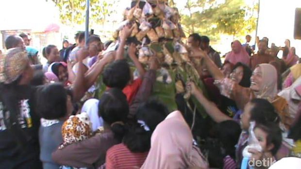 Tradisi Gumbregan di Gunungkidul