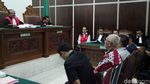 Berompi Tahanan, Jokdri Jalani Sidang Lanjutan Pengaturan Skor
