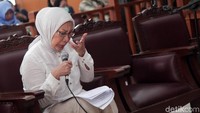 Ratna mengatakan dalam persidangan tersebut saksi ahli menerangkan tidak ada motif politik.