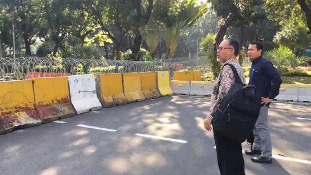 BW Pilih Kawat Berduri Menuju Mahkamah Konstitusi 