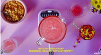 Burger hingga 'Afternoon Tea' Hadir di Klip 'You Need To Calm Down' Taylor Swift