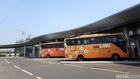 Nantinya terminal yang dibangun oleh Sinar Mas Land itu akan diserahkan ke Pemerintah Kabupaten Tangerang untuk dimanfaatkan sebagai terminal yang melayani angkutan umum di Kawasan tersebut.