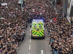 Potret Demonstran Hong Kong yang Tertib dan Jaga Kebersihan